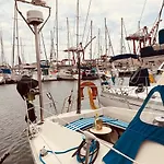 Nortada Boat Escape * Lisboa