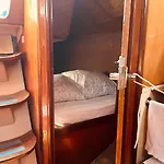 船上ホテル Nortada Boat Escape *