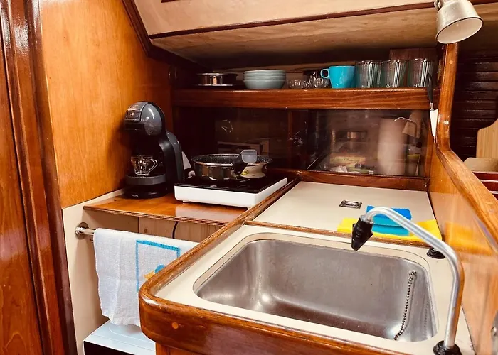 Nortada Boat Escape 船屋 Lisboa