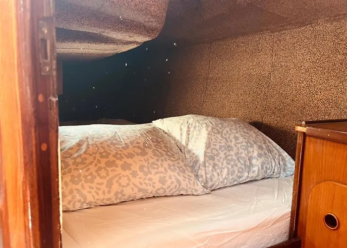 Nortada Boat Escape Botel *